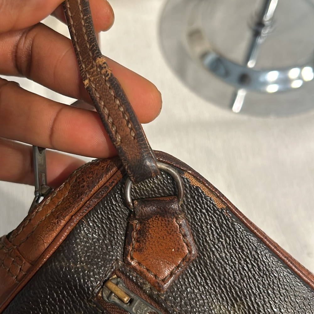 Louis Vuitton coated canvas pouchette Sport clutch - Picture 9 of 13